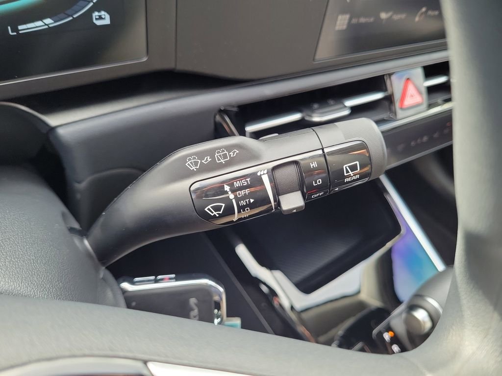 New 2026 Gray Kia LX image 29