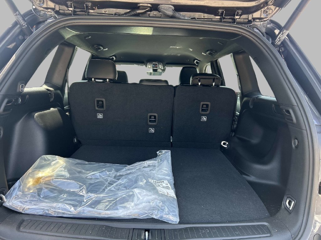 Used 2025 Gray Jeep Limited image 11