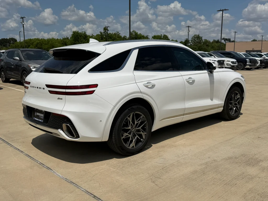 Used 2022 Alta White Genesis 2.5T image 6