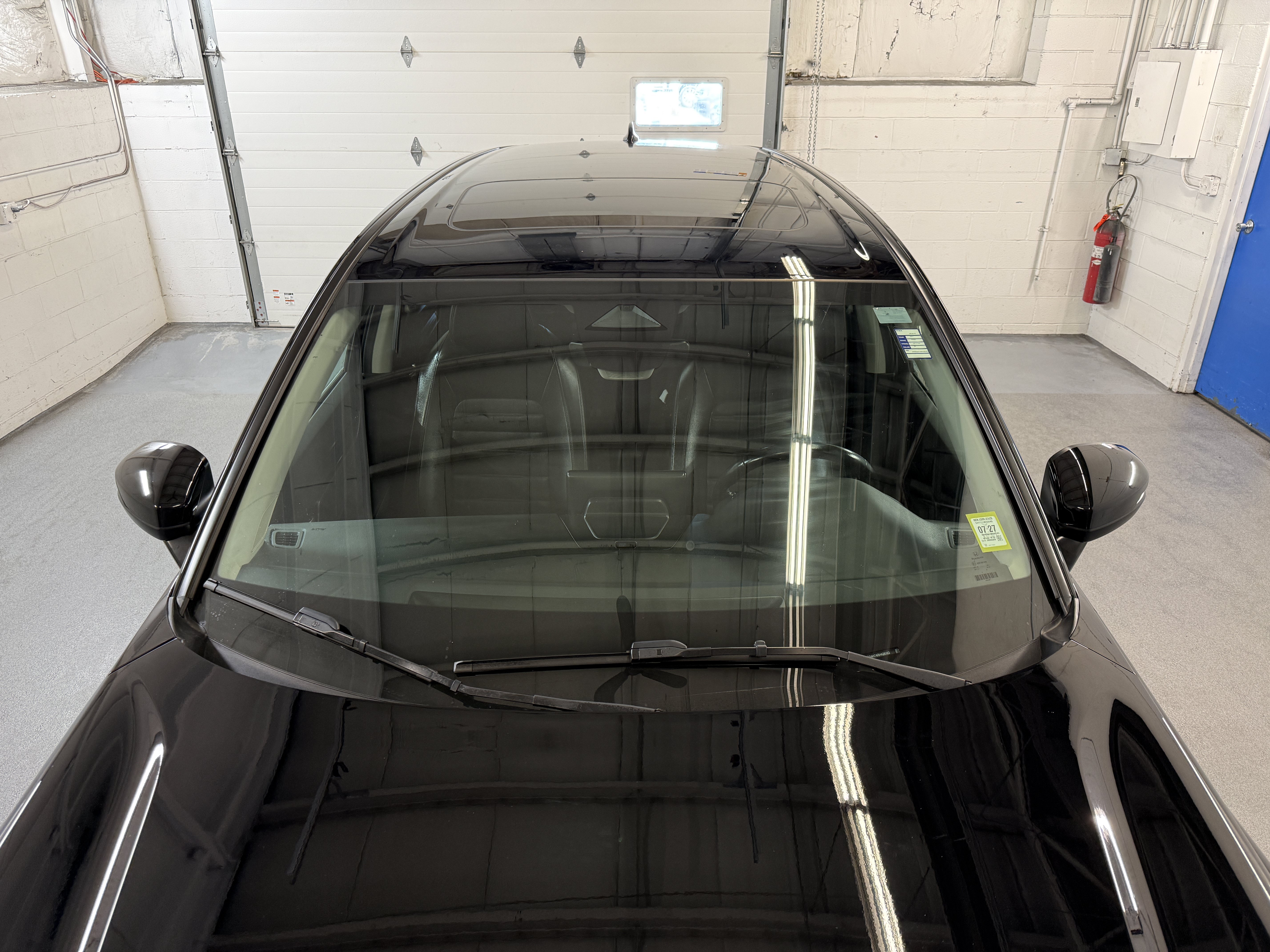 Certified Used 2024 Crystal Black Pearl Honda EX-L image 4