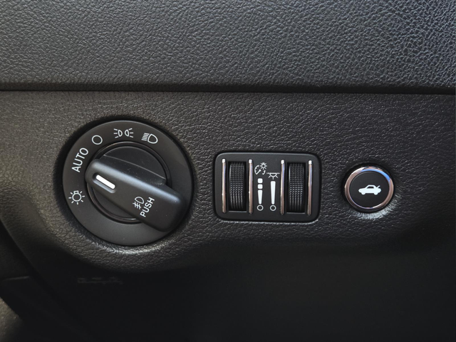Used 2022 Silver Dodge R/T image 20