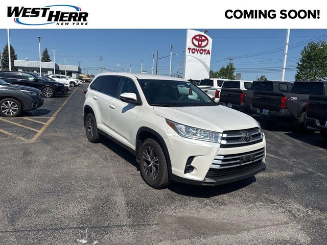 2019 Toyota Highlander LE