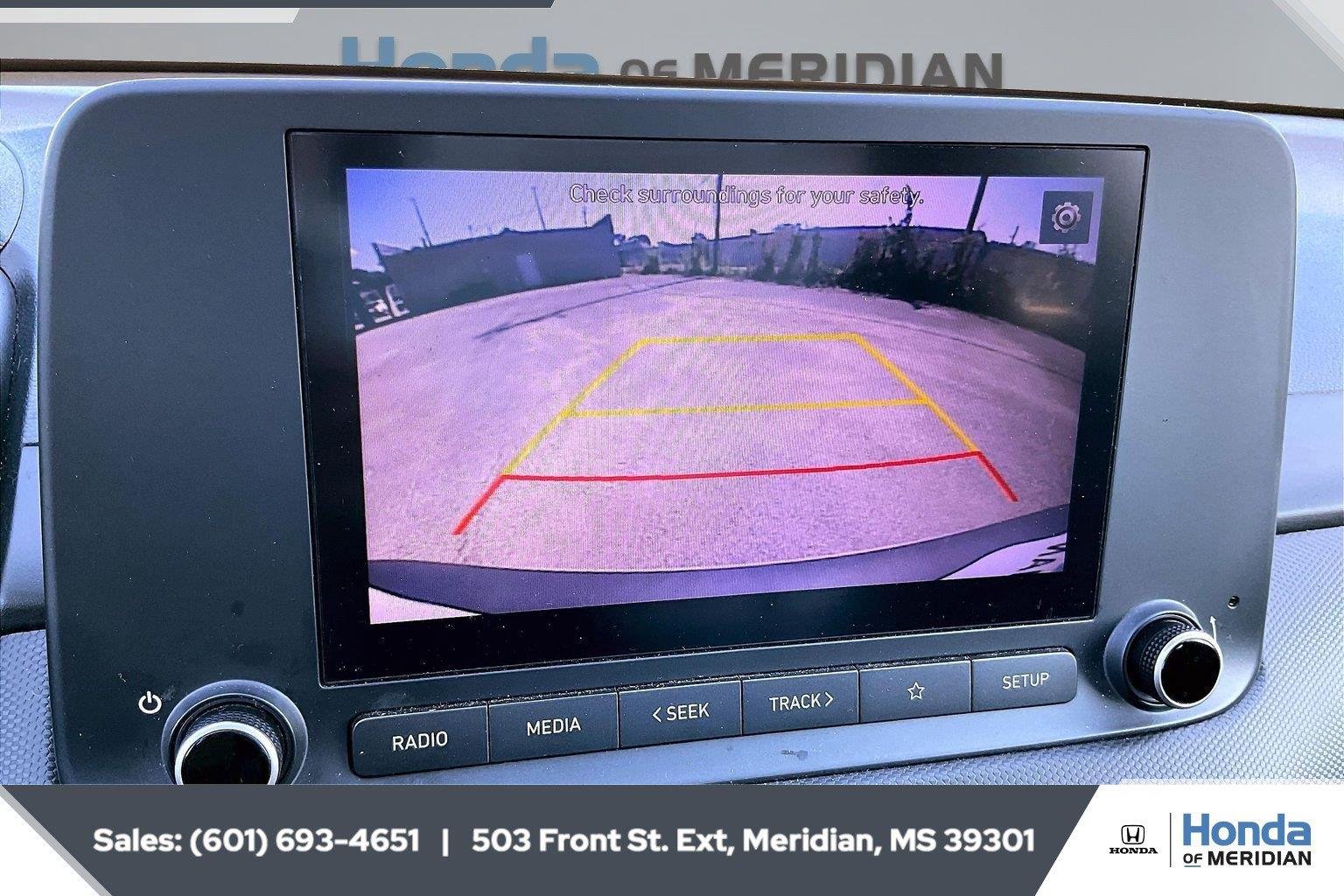 Used 2022 Lunar White Hyundai SEL image 15