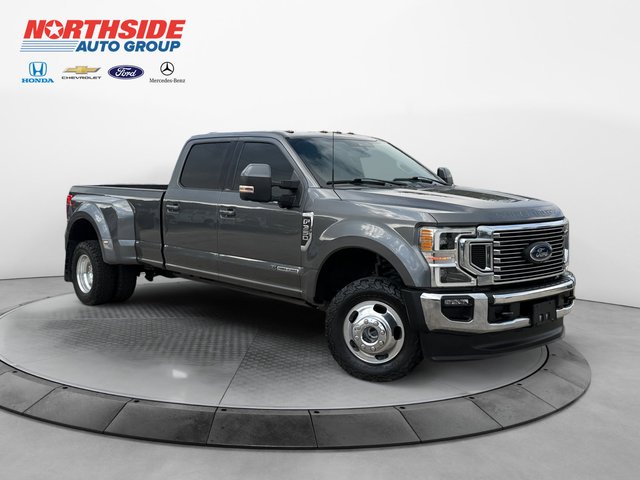 2022 Ford Super Duty F-350 DRW LARIAT