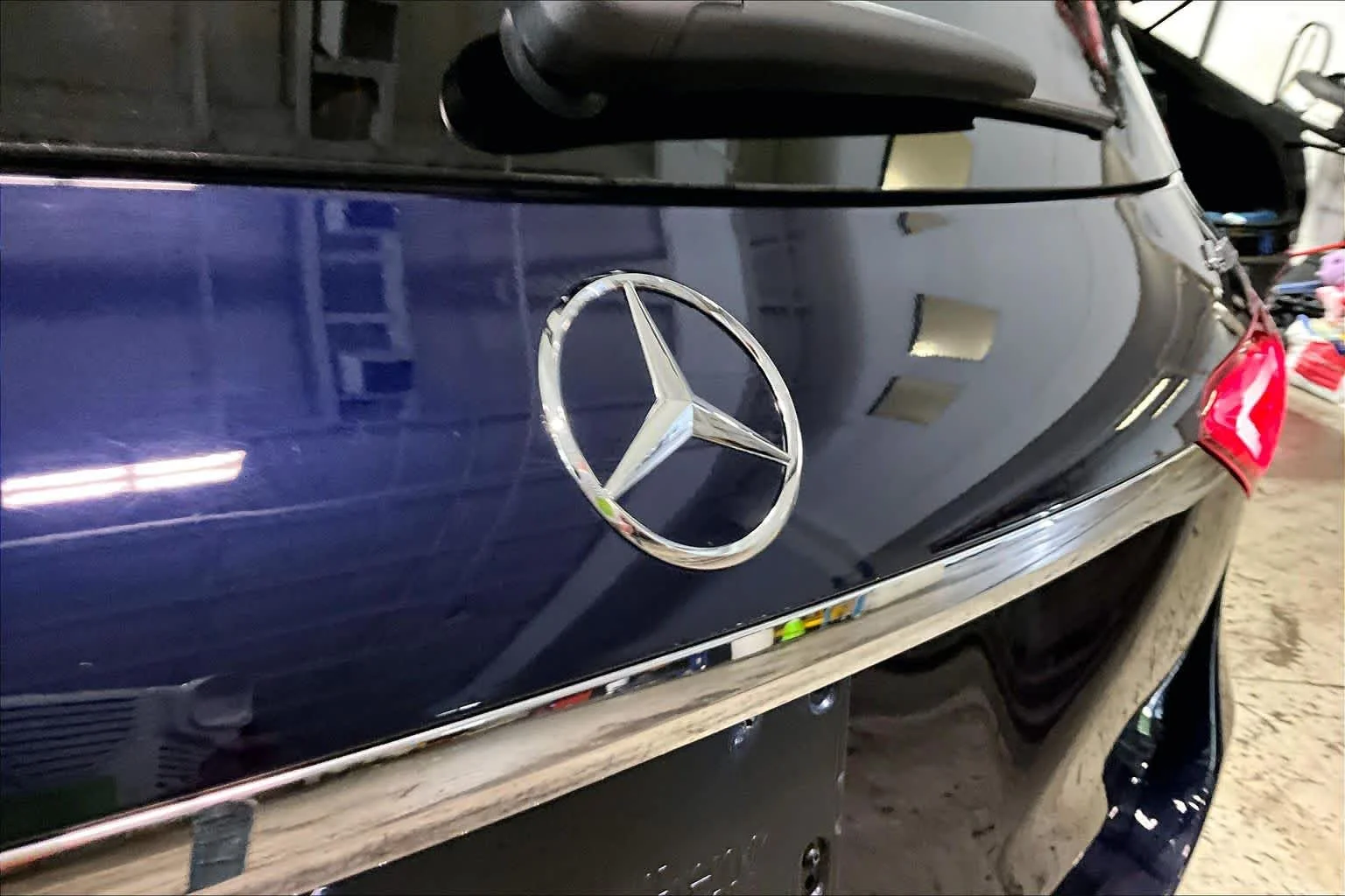 Used 2022 Lunar Blue Metallic Mercedes-Benz GLE 350 image 30