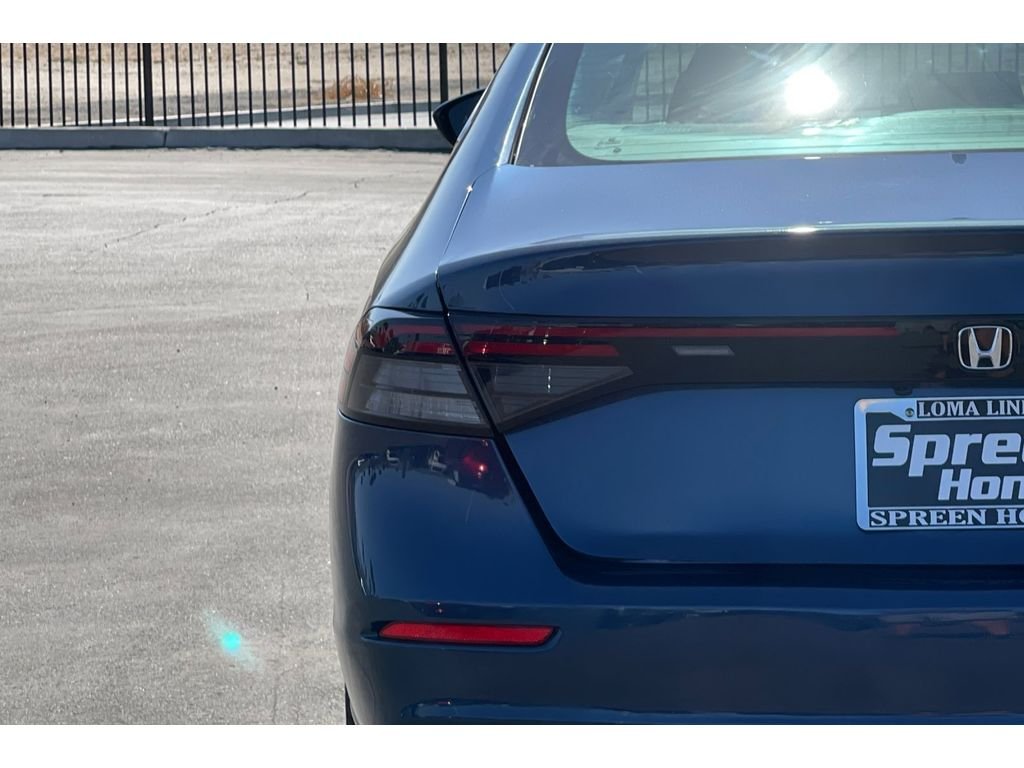 Used 2024 Canyon River Blue Metallic Honda EX image 42
