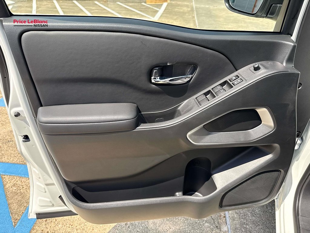 New 2026 Glacier White Nissan Crew Cab SV image 11