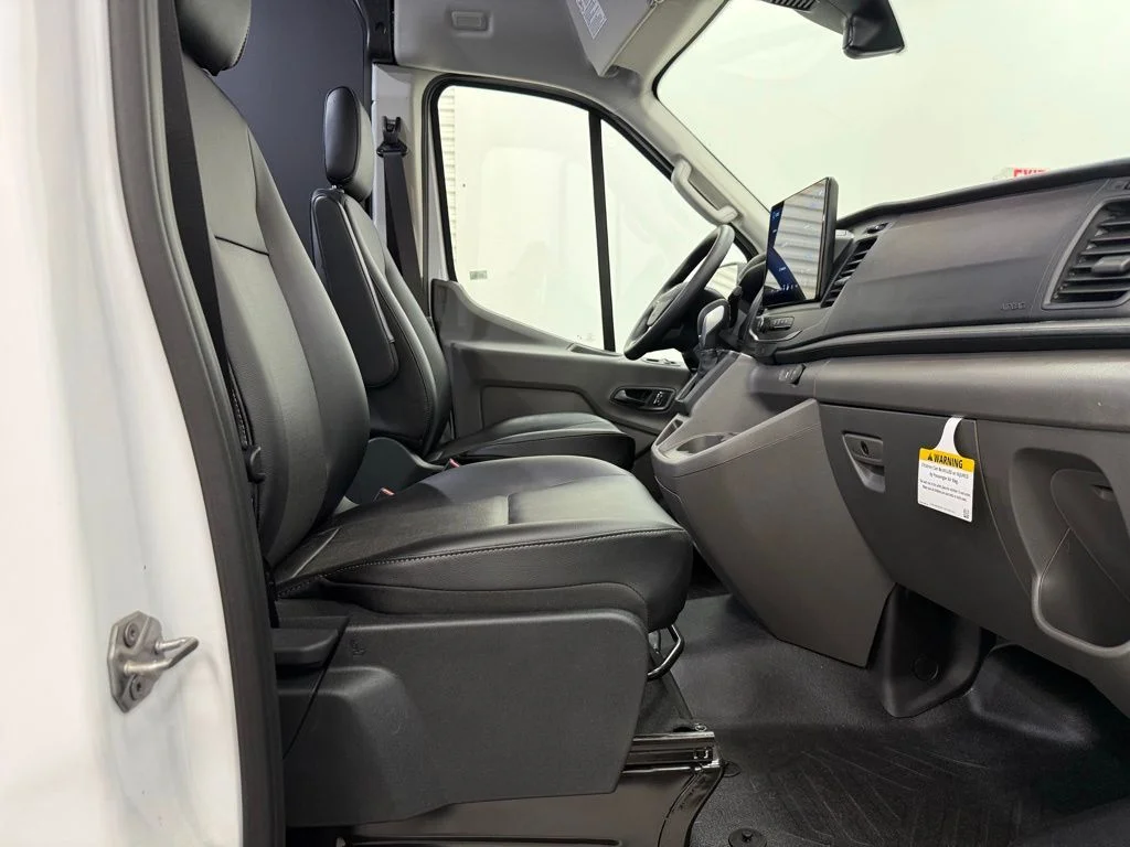 Used 2024 White Ford Base image 12