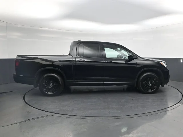 Used 2018  Honda Black Edition image 3