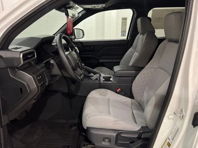 New 2026 White Toyota SR5 image 5