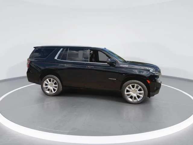 Used 2023 Black Chevrolet High Country image 2