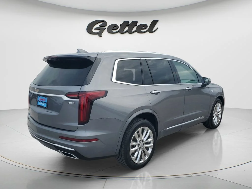 Used 2020 SATIN STEEL METALLIC Cadillac AWD Premium Luxury image 4