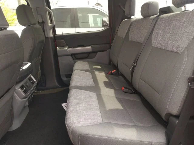 Used 2022 Red Ford XLT image 13