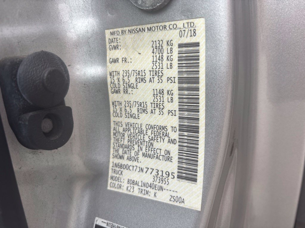 Used 2018 Silver Nissan S image 9