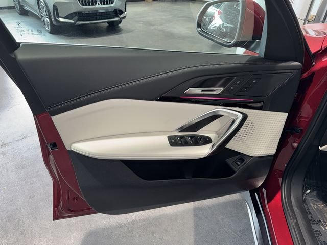 New 2026 Vegas Red Metallic BMW xDrive28i image 14