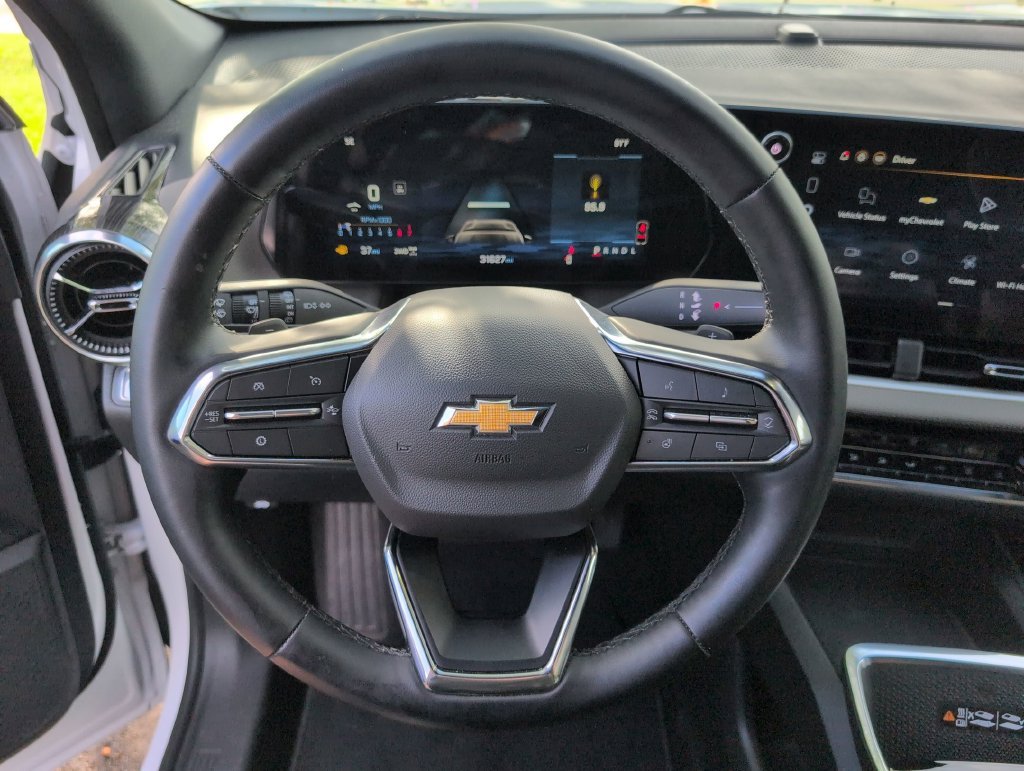 Used 2026 White Chevrolet LT image 14