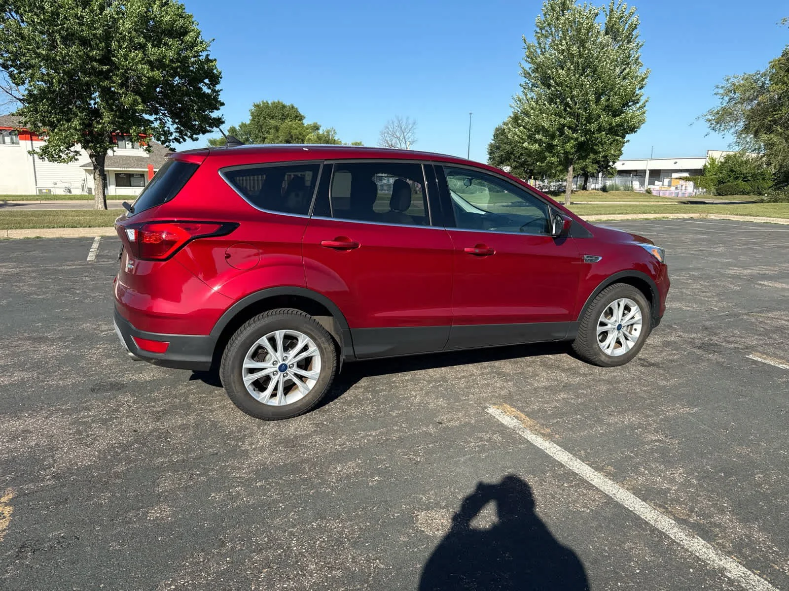 Used 2019 Ruby Red Metallic Tinted Clearcoat Ford SE image 11