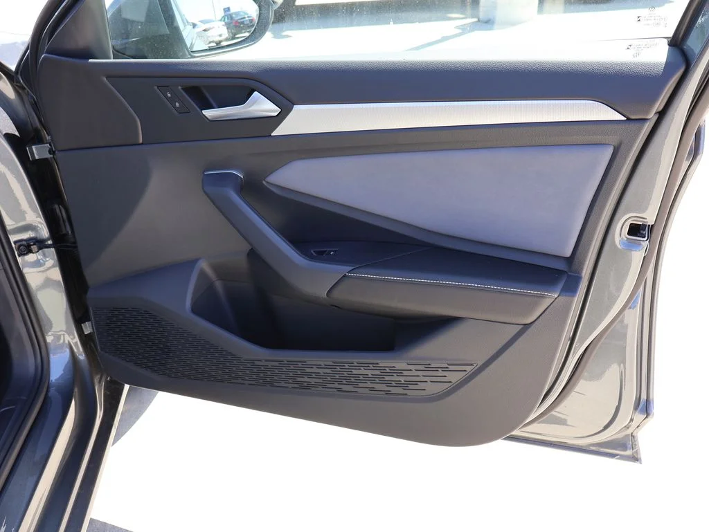 New 2026 Gray Volkswagen 1.5T SE image 41