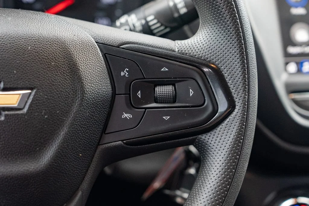 Used 2021 MOSAIC BLACK METALLIC Chevrolet LS image 16