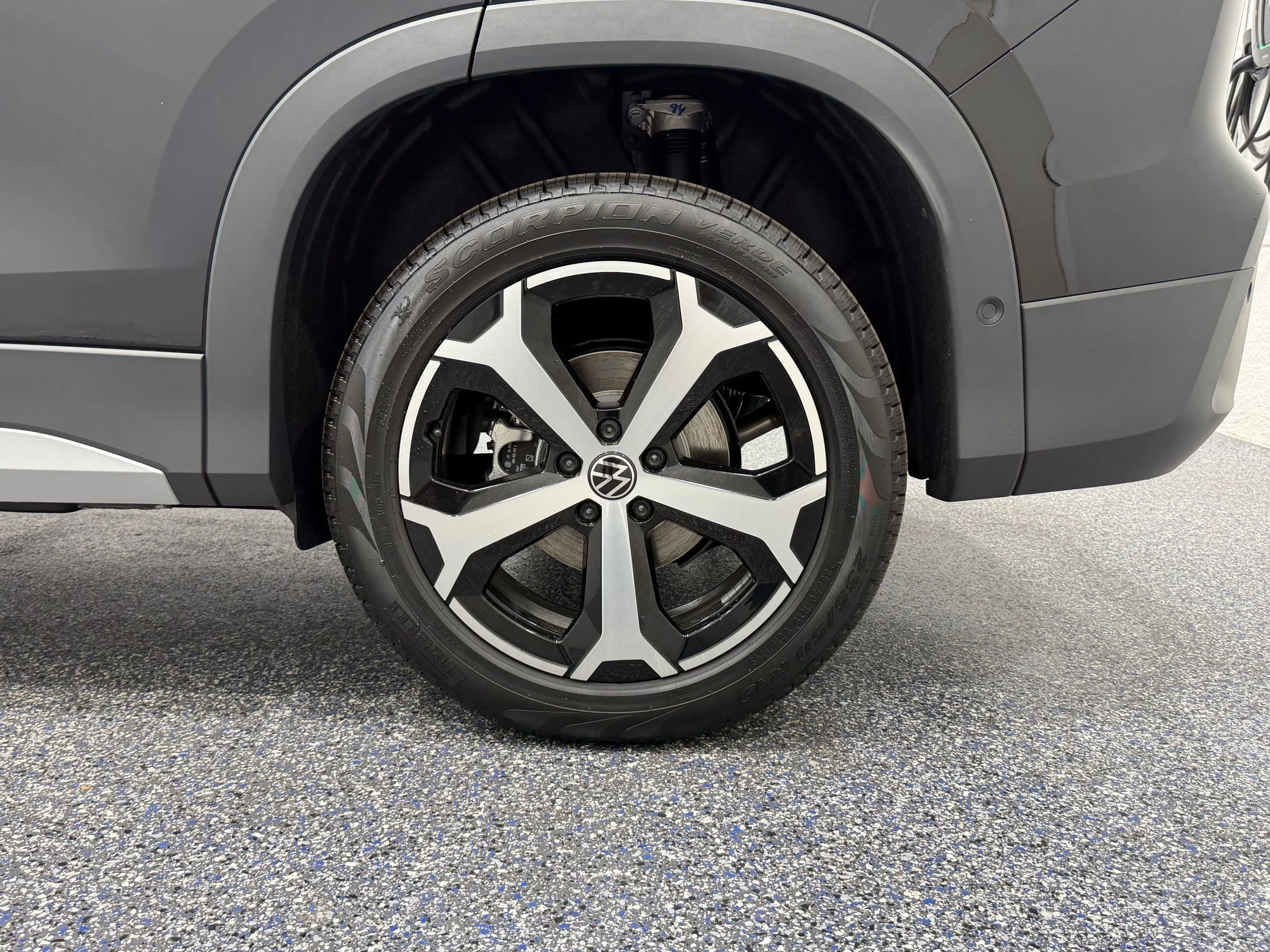 New 2026 Black Volkswagen SE image 12