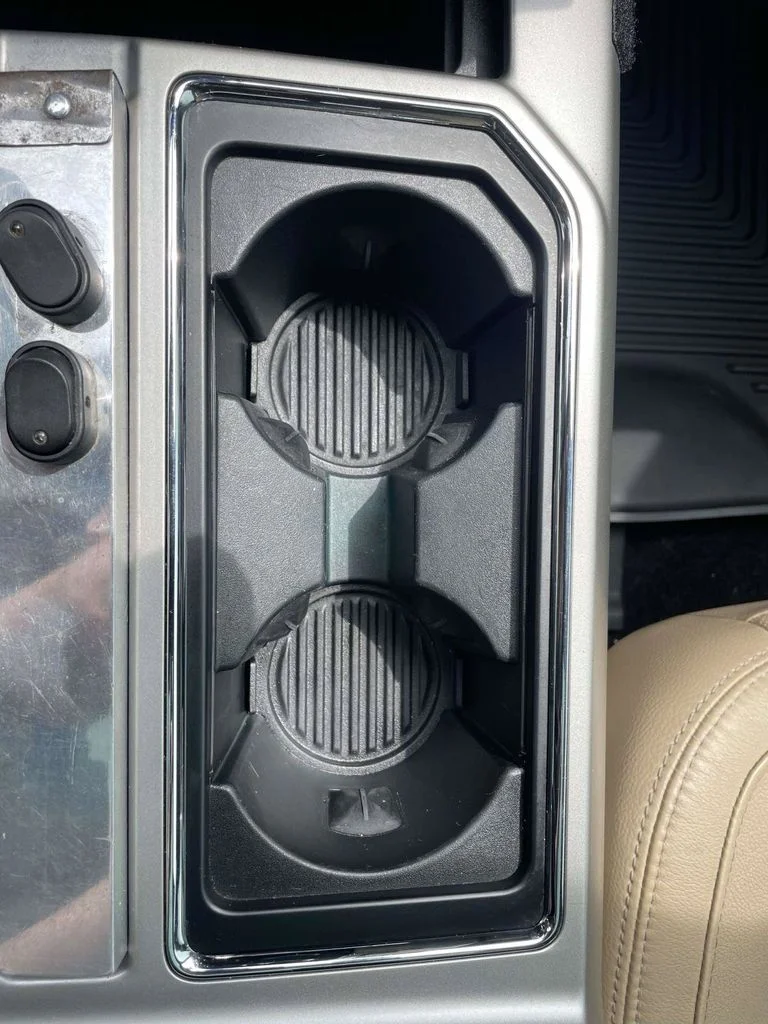 Used 2015 Black Ford Lariat image 18