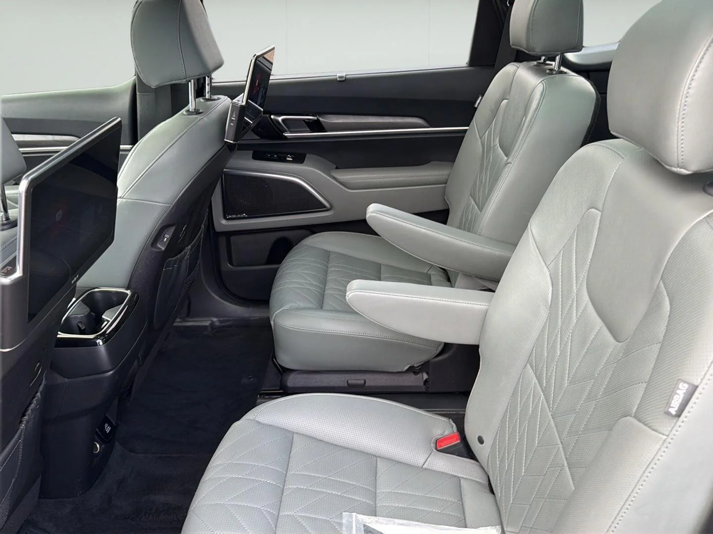 Used 2023 Jungle Green Kia SX-Prestige X-Pro image 16