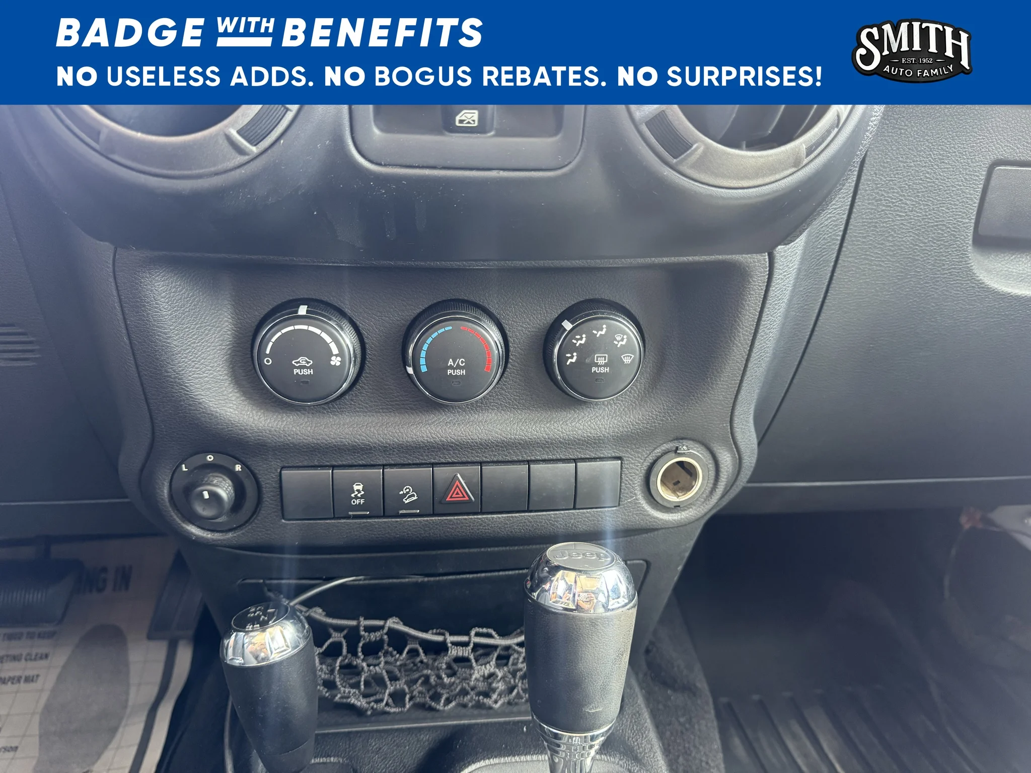 Used 2012  Jeep Sport image 15