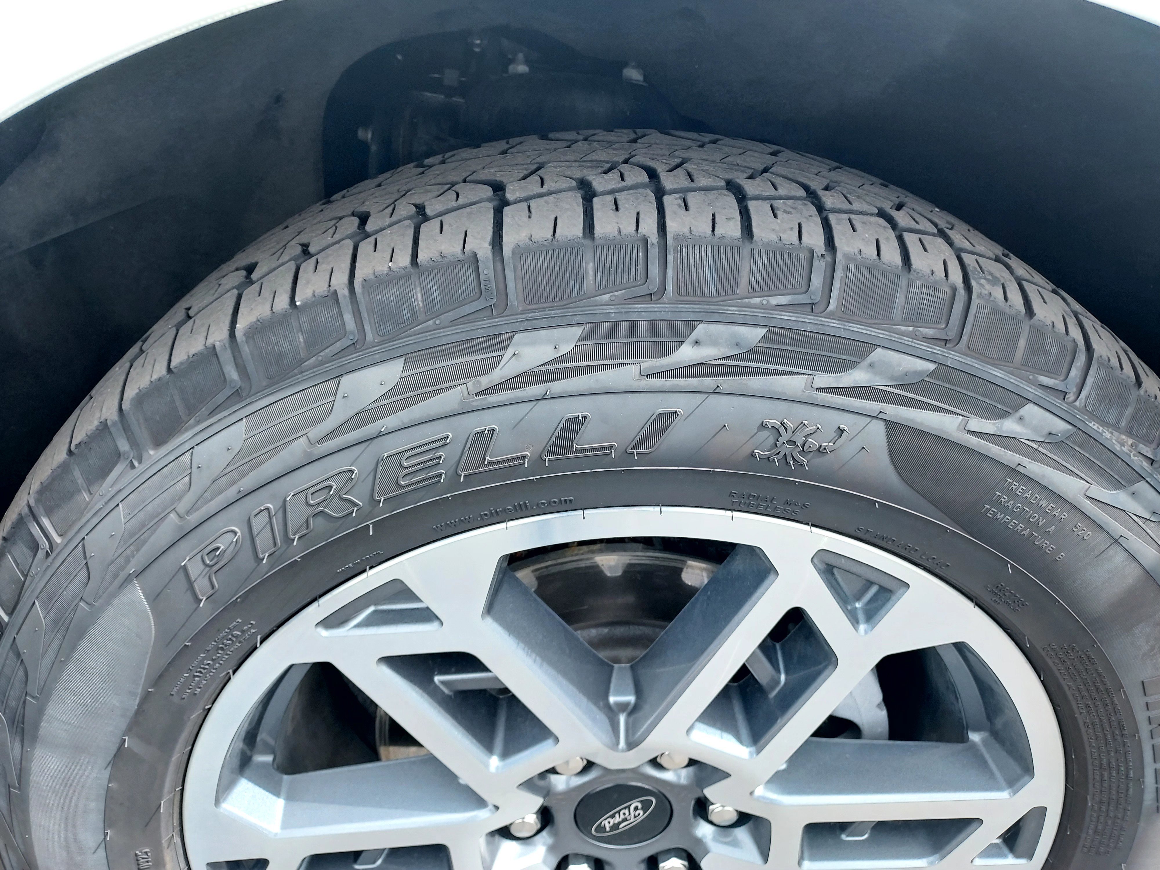 Used 2025 White Ford Active image 3