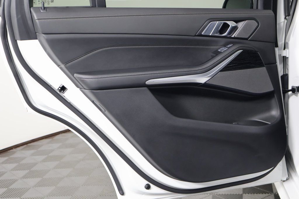 Certified Used 2024 White Metallic BMW xDrive40i image 14