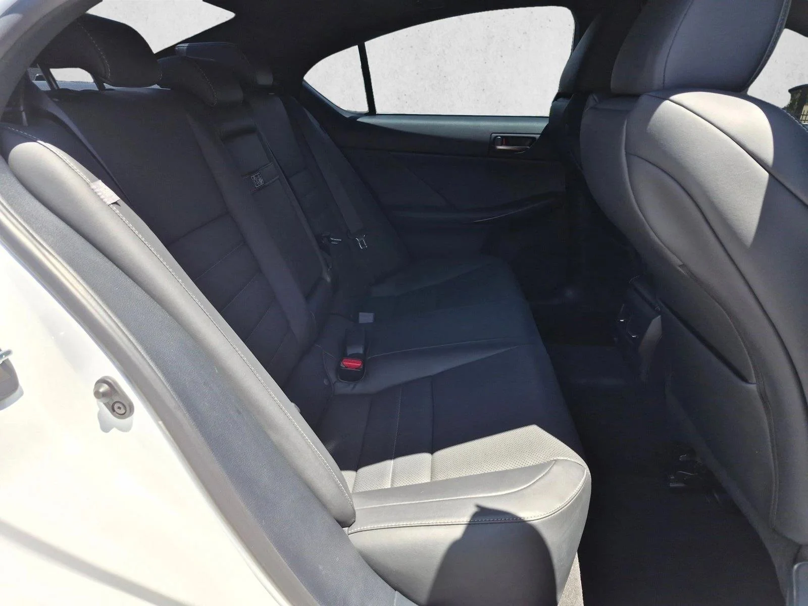 Certified Used 2024 Ultra White Lexus F SPORT image 18