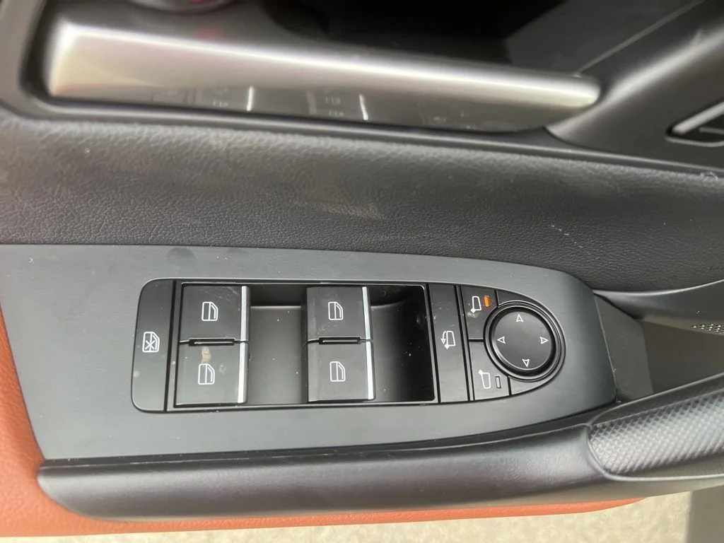 New 2026 Beige/tan Mazda 2.5 Turbo Meridian Edition image 17
