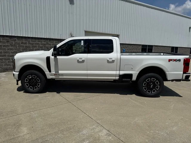 New 2026 Star White Metallic Tri-Coat Ford F-350® Platinum® image 10