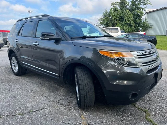 Used 2015  Ford XLT image 7
