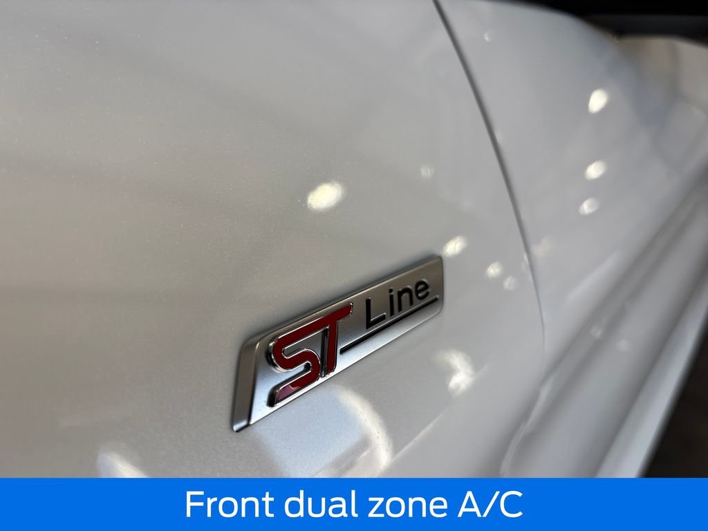 New 2026 Star White Metallic Tri-Coat Ford ST-Line image 13