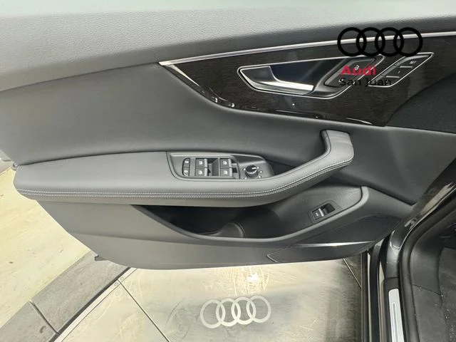 New 2027 Gray Audi  image 33