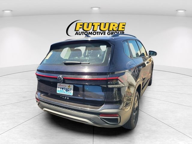 Used 2025 Black Volkswagen 1.5T S image 3
