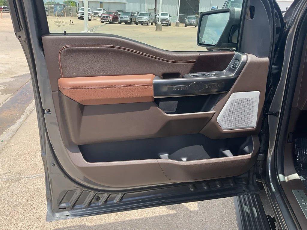 New 2026 Gray Ford King Ranch image 12