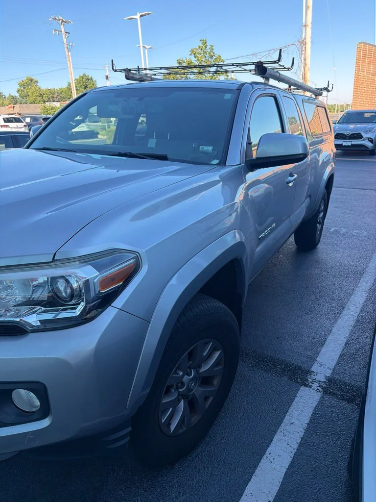 2016 Toyota Tacoma SR5