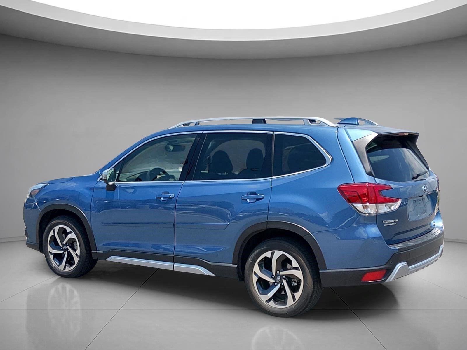 Used 2023 Horizon Blue Pearl Subaru Touring image 3