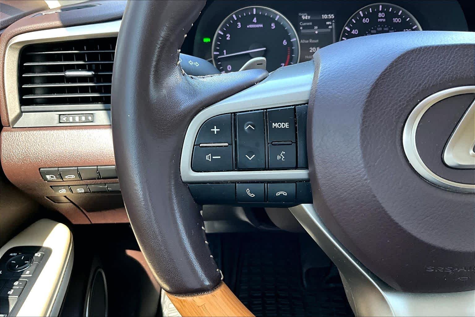 Used 2020 Obsidian Lexus  image 22