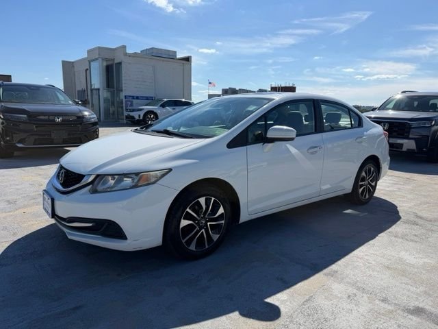 Used 2015 White Honda EX image 3