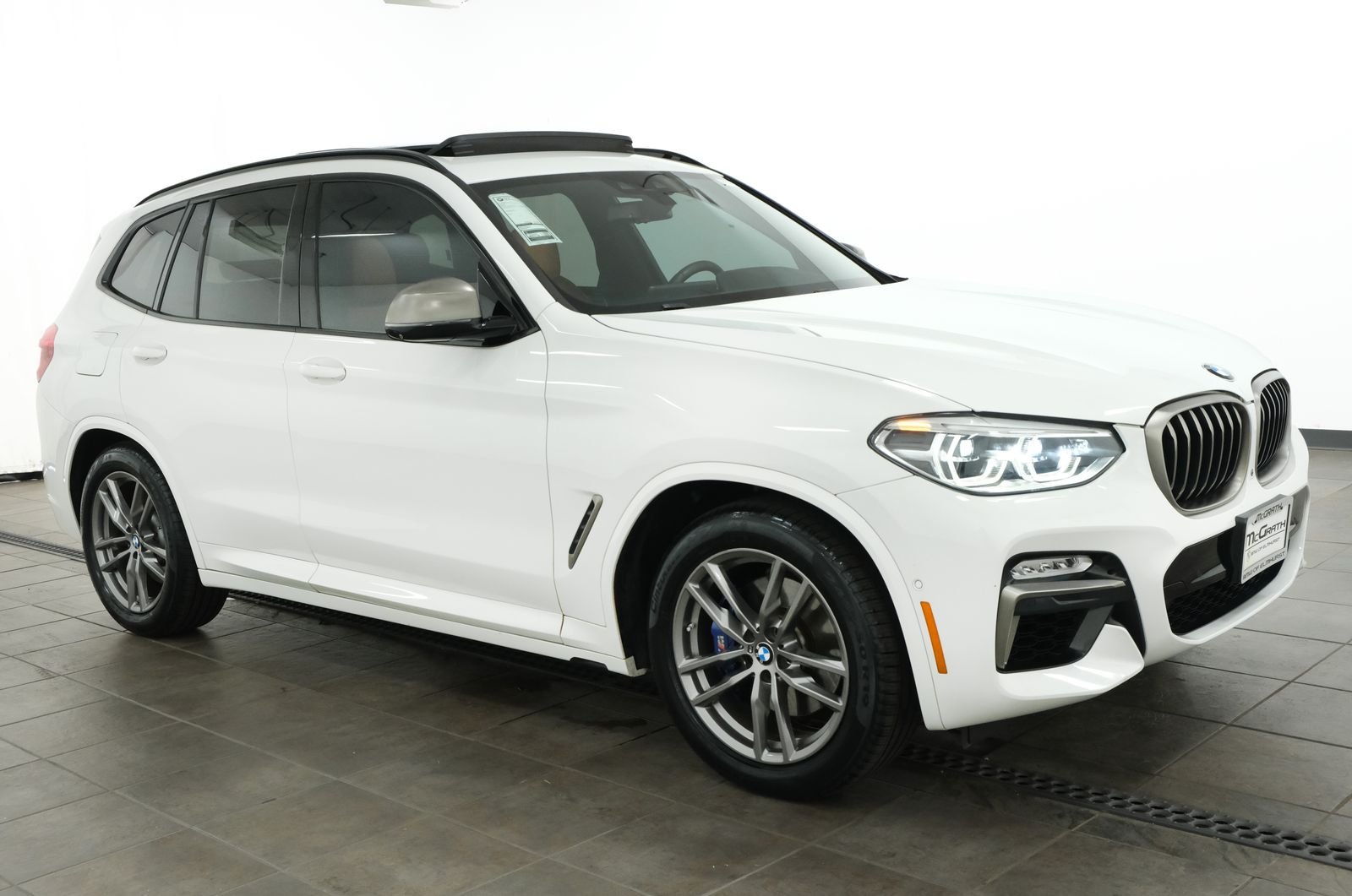 Used 2019 Alpine White BMW M40i image 7