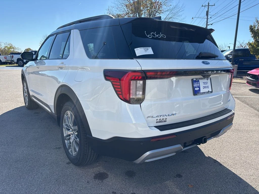 New 2026 White Ford Platinum image 6