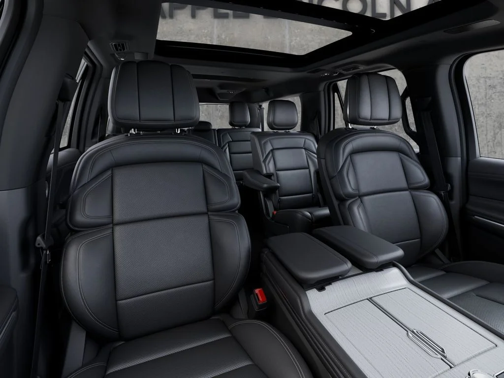 New 2027 Black Lincoln Reserve image 10