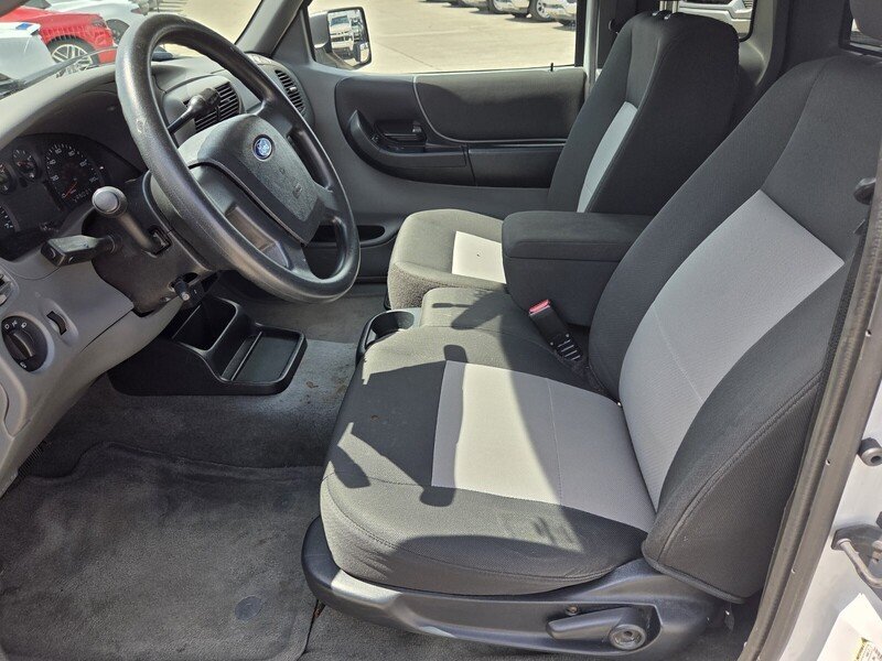 Used 2011 Oxford White FORD 4WD 4DR SUPERCAB 126" XLT image 11