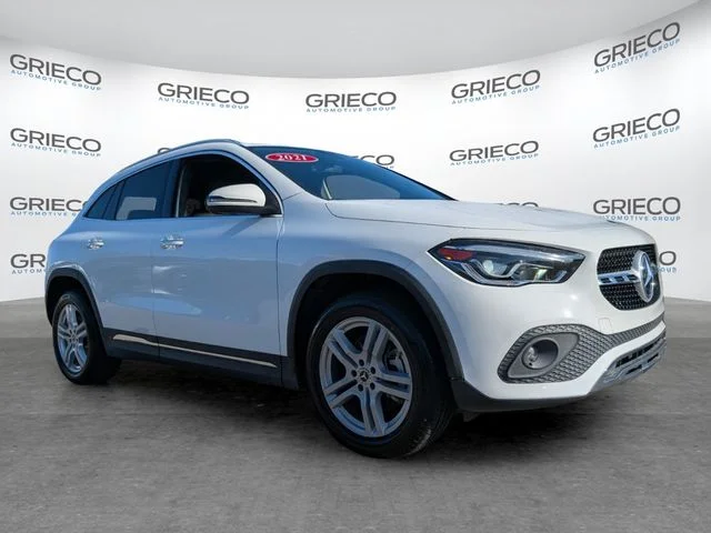 Used 2021 Black Mercedes-Benz GLA 250 image 1