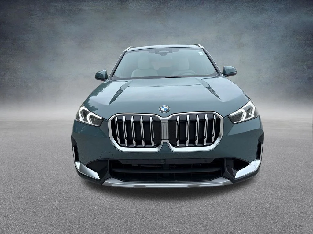 New 2026 Green BMW xDrive28i image 8