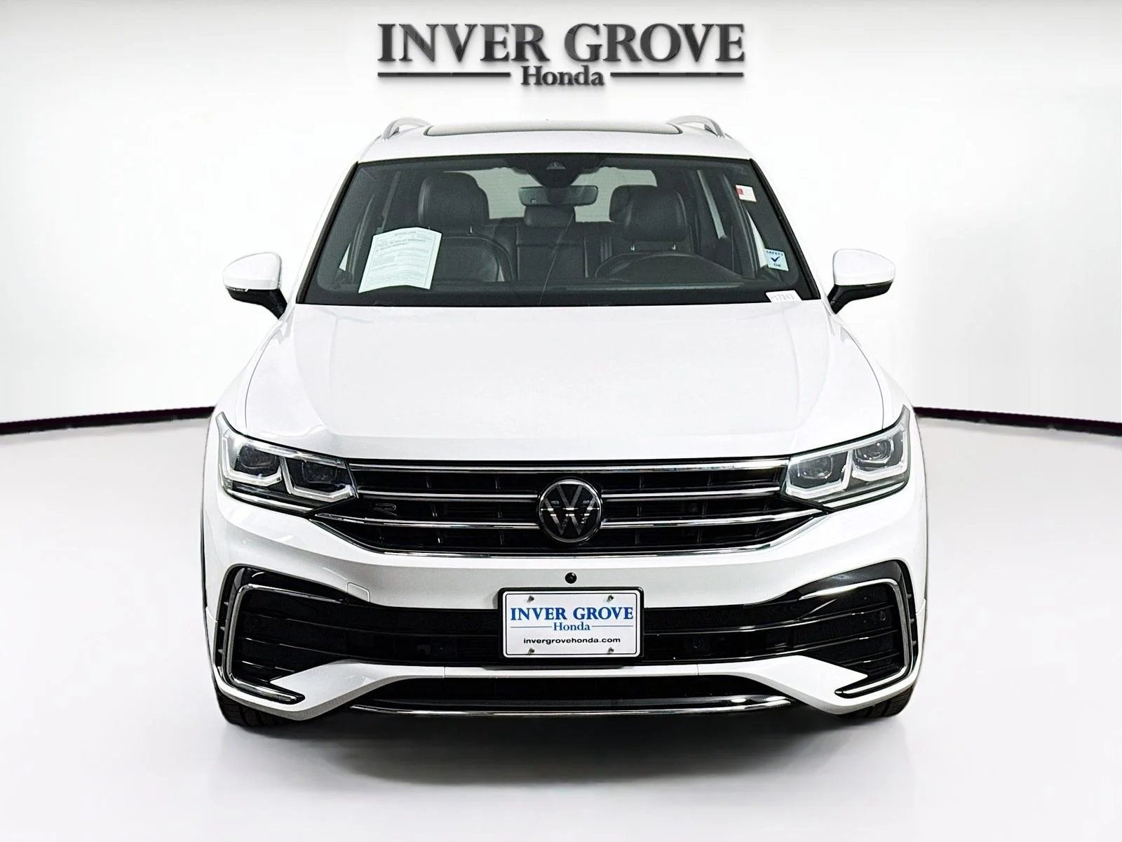 Used 2022 Volkswagen Tiguan SEL R-LINE with VIN 3VV4B7AX6NM036619 for sale in Inver Grove Heights, Minnesota