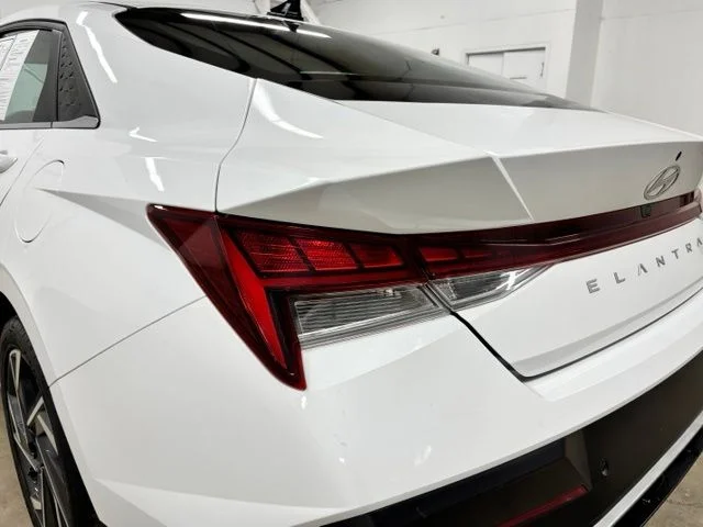 Used 2024 White Hyundai Limited image 7