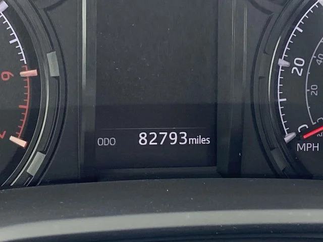 Used 2022 Magnetic Gray Metallic Toyota SR5 Premium image 19